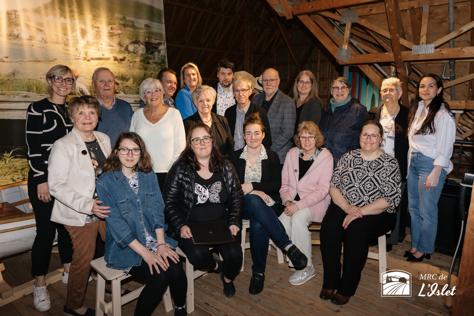 RencART 2026 - photo avec les gagnants et gagnantes des Prix du Patrimoine 2026